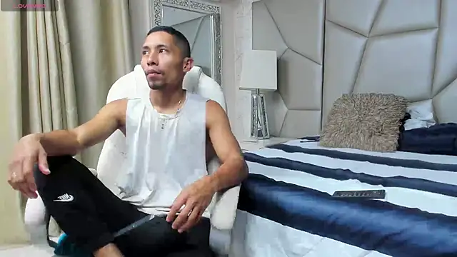 richar voller online show from 11/05/25, 12:05