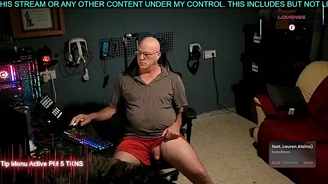 Pilot Dave 69 online show from 11/09/25, 05:28