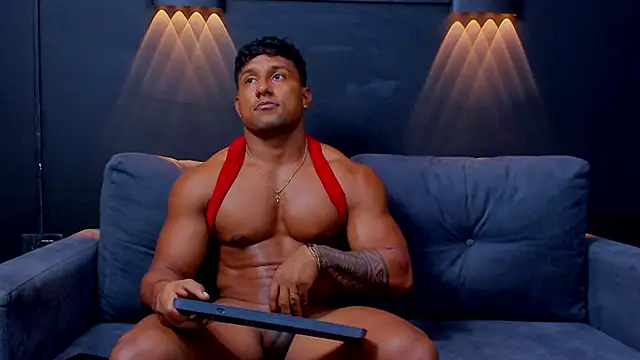 Snapshot of CallumMuscle chatting on 02/12/25, 08:27 CallumMuscle online show from 02/12/25, 08:27
