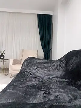 Gabbyyyyyy online show from 10/24/25, 09:44