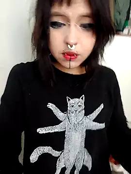 Snapshot of Sweetcatxx chatting on 10/27/25, 01:59 Sweetcatxx online show from 10/27/25, 01:59