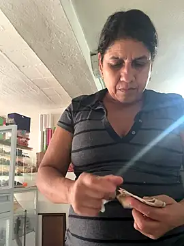 Snapshot of siri_duque chatting on 11/15/25, 12:45 siri duque online show from 11/15/25, 12:45