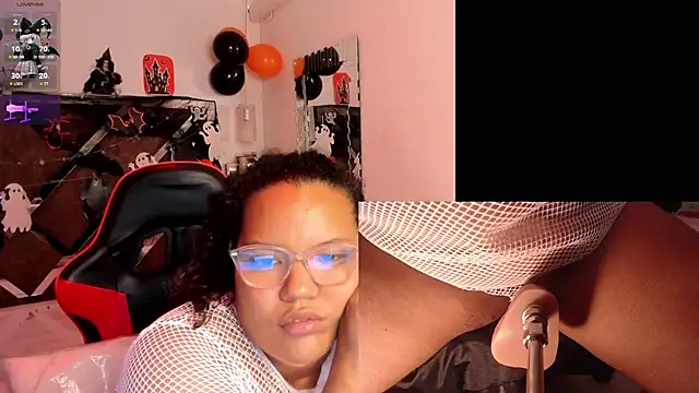 MhiaRey online show from 10/26/25, 12:44