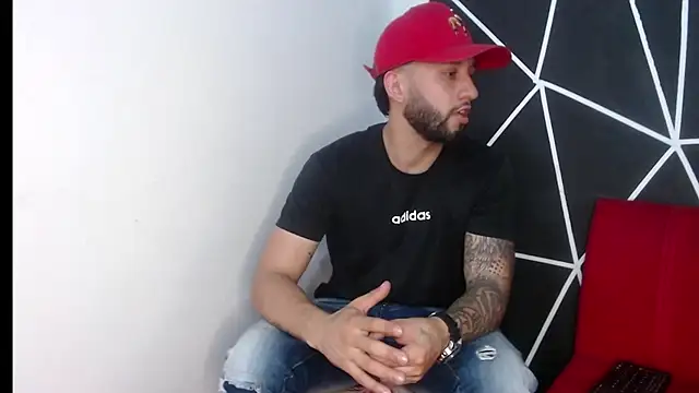 maxXximo777 online show from 12/07/24, 01:47