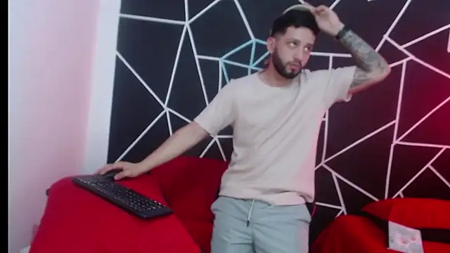 maxXximo777 online show from 01/20/25, 05:06