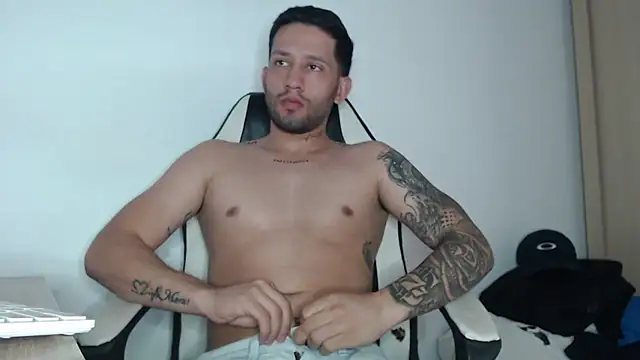 maxXximo777 online show from 01/29/25, 09:17