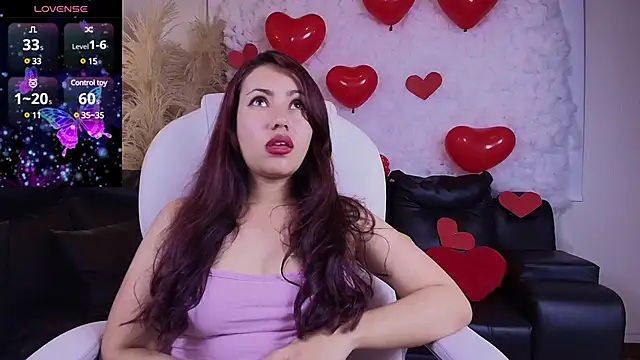 Snapshot of maria_mendoza chatting on 02/17/25, 04:53 maria mendoza online show from 02/17/25, 04:53