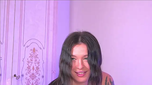 AlexandraBloom online show from 01/08/25, 09:12
