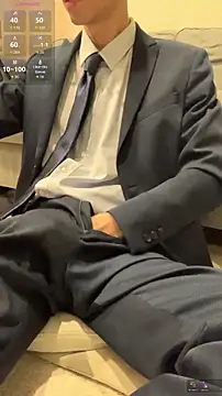 kimkim123123 online show from 11/13/25, 01:21