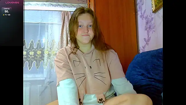 Snapshot of Aria__Dark chatting on 10/14/25, 08:20 Aria Dark online show from 10/14/25, 08:20