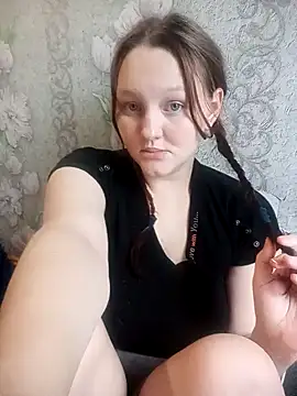 Snapshot of Aria__Dark chatting on 11/06/25, 10:49 Aria Dark online show from 11/06/25, 10:49