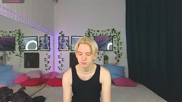 Ron Vils online show from 12/20/24, 03:58