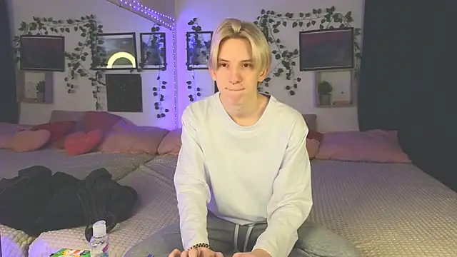 Ron Vils online show from 01/18/25, 02:36