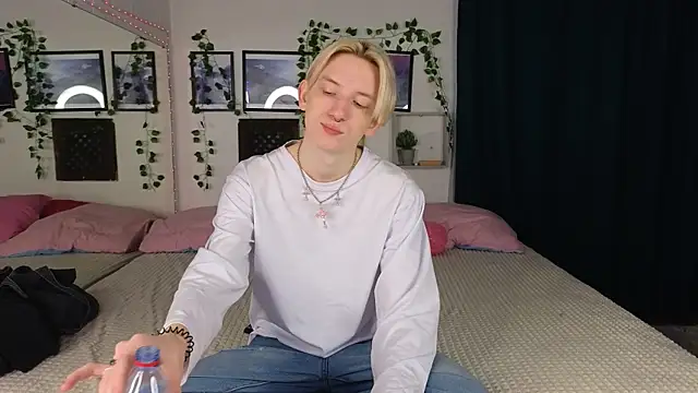 Ron Vils online show from 01/23/25, 02:55