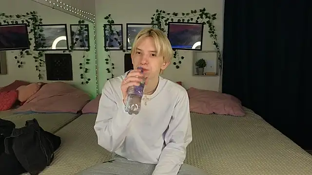 Ron Vils online show from 01/25/25, 02:37