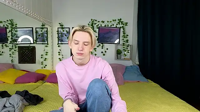 Ron Vils online show from 02/07/25, 03:19