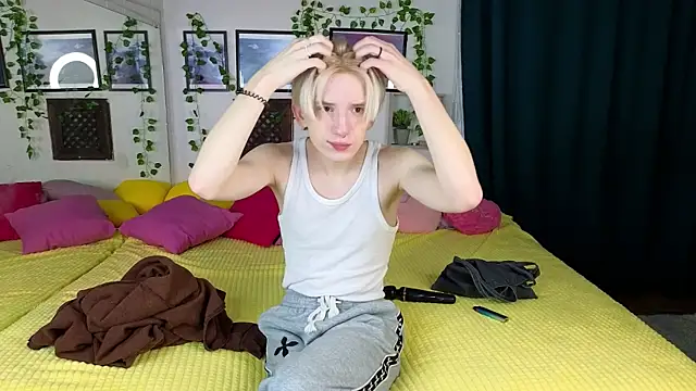 Ron Vils online show from 02/13/25, 03:29