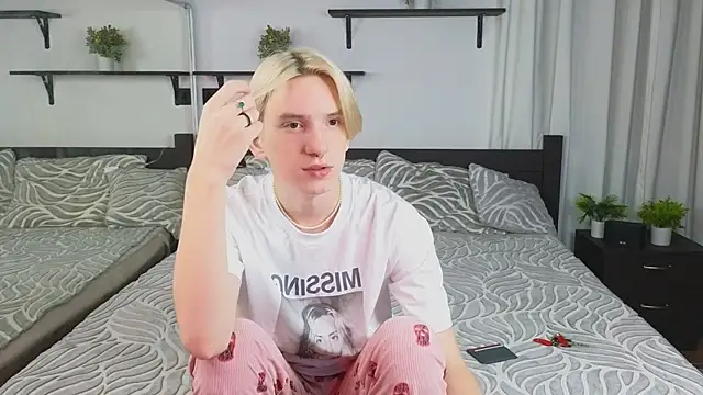 Ron Vils online show from 09/13/25, 03:34