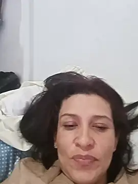 Snapshot of Slut_Milf_ chatting on 01/01/25, 02:42 Slut Milf online show from 01/01/25, 02:42