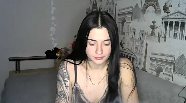 Liana diva online show from 12/27/24, 11:42