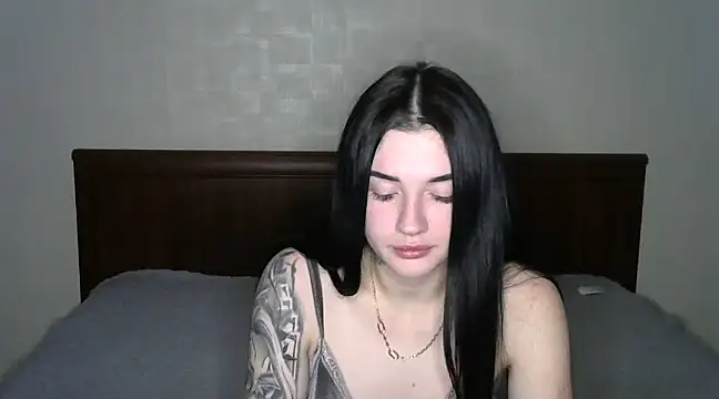 Liana diva online show from 01/22/25, 10:48