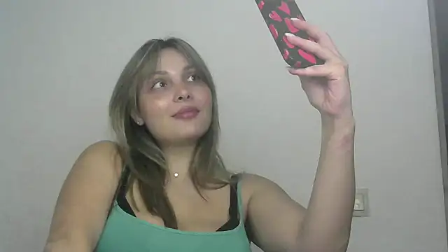 Snapshot of Iskor_ka chatting on 01/23/25, 06:24 Iskor ka online show from 01/23/25, 06:24