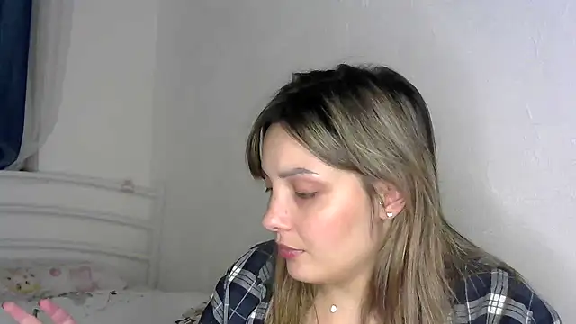 Snapshot of Iskor_ka chatting on 02/10/25, 09:36 Iskor ka online show from 02/10/25, 09:36