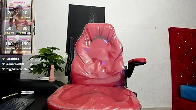 Snapshot of Cristopher23_ chatting on 01/26/25, 02:03 Cristopher23 online show from 01/26/25, 02:03