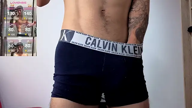 Snapshot of Cristopher23_ chatting on 11/24/25, 05:12 Cristopher23 online show from 11/24/25, 05:12