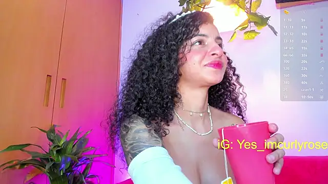 Snapshot of CurlyRose__ chatting on 03/20/25, 12:08 CurlyRose online show from 03/20/25, 12:08