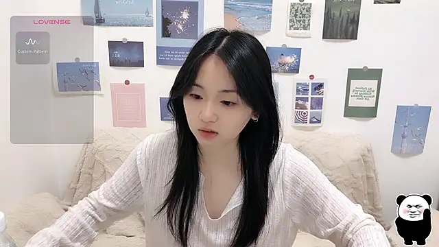 Snapshot of LiLiYbaby chatting on 10/30/25, 06:37 LiLiYbaby online show from 10/30/25, 06:37