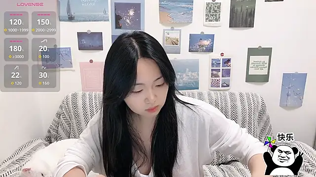 Snapshot of LiLiYbaby chatting on 11/12/25, 06:36 LiLiYbaby online show from 11/12/25, 06:36