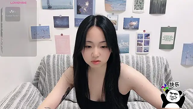 Snapshot of LiLiYbaby chatting on 11/30/25, 06:28 LiLiYbaby online show from 11/30/25, 06:28