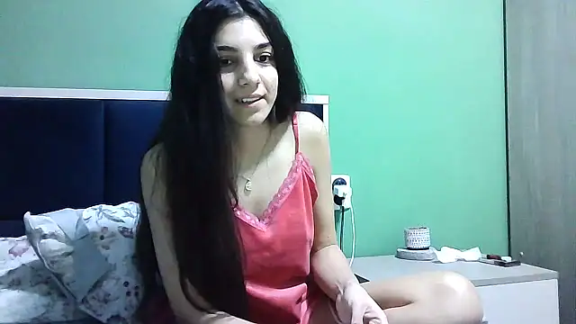 Snapshot of Ahotkittyxxx chatting on 12/21/24, 08:07 Ahotkittyxxx online show from 12/21/24, 08:07