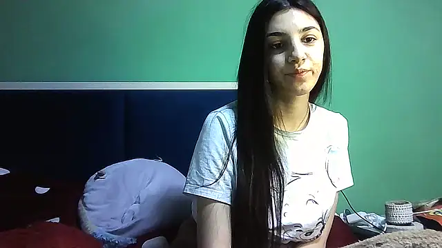 Snapshot of Ahotkittyxxx chatting on 12/28/24, 07:55 Ahotkittyxxx online show from 12/28/24, 07:55