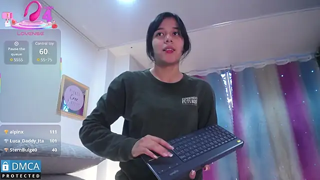 floriamANDjazmin online show from 03/21/25, 03:22