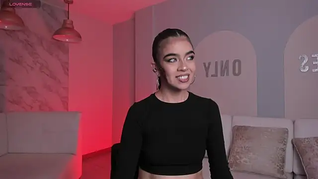 AlanaCraft online show from 10/31/25, 01:23