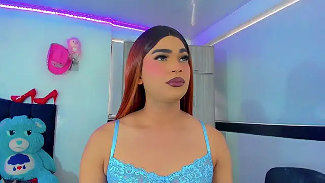 Hellen moons   online show from 10/22/25, 06:18