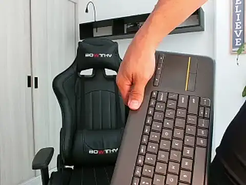 Don cruz online show from 10/25/25, 04:24