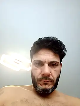 Cem-aus-Nrw-Krefeld online show from 11/03/25, 07:42