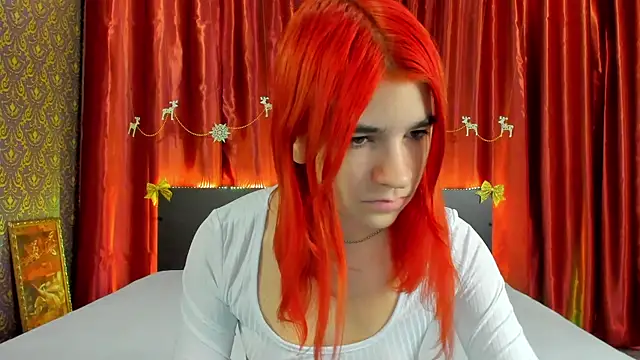  Polly Love  online show from 12/24/24, 07:06