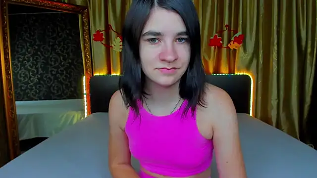  Polly Love  online show from 11/17/25, 07:03