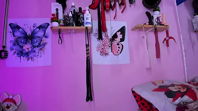 daphneandrade online show from 02/16/25, 08:00