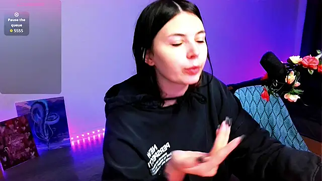 peaachybabe   online show from 11/02/25, 04:31