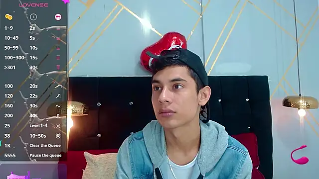 Oliver king sex online show from 03/10/25, 05:39