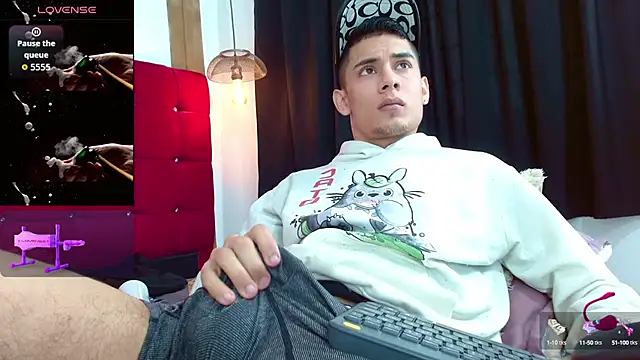 Oliver king sex online show from 10/03/25, 03:42