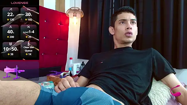 Oliver king sex online show from 10/22/25, 03:23