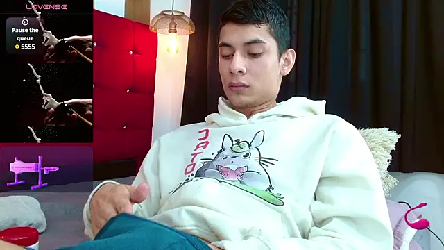 Oliver king sex online show from 10/23/25, 03:33