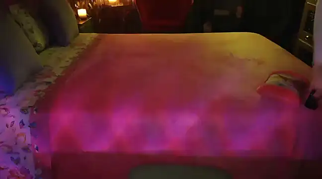 CronacaErotica online show from 01/18/25, 06:43