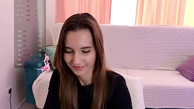 Snapshot of Alice_Weiss chatting on 02/09/25, 08:11 Alice Weiss online show from 02/09/25, 08:11